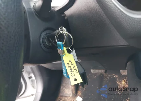 2024 Toyota Corolla Le z USA, uszkodzony, nr VIN 5YFB4MDE4RP148438